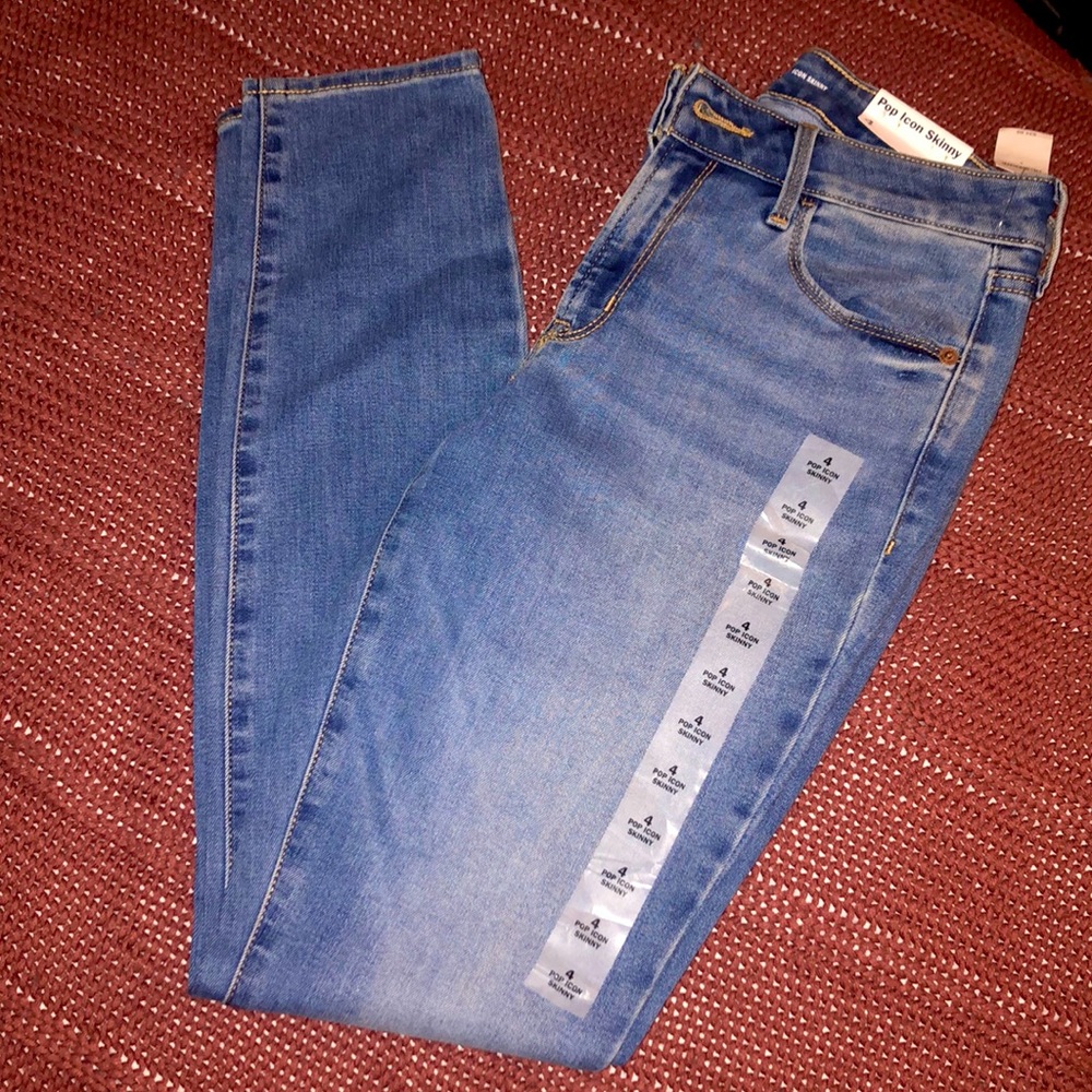 NWT Old Navy Skinny Jeans